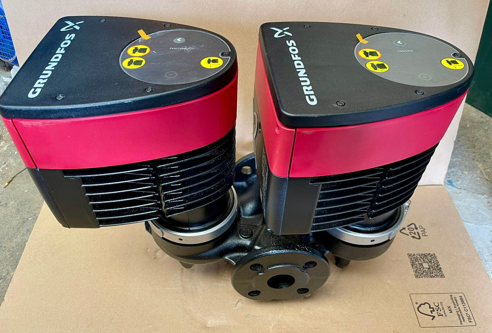 Grundfos Magna1D 40-80 F 220 Flanged Pump Heating Circulator 240v Dn40 99221308 Model C #4900 USED