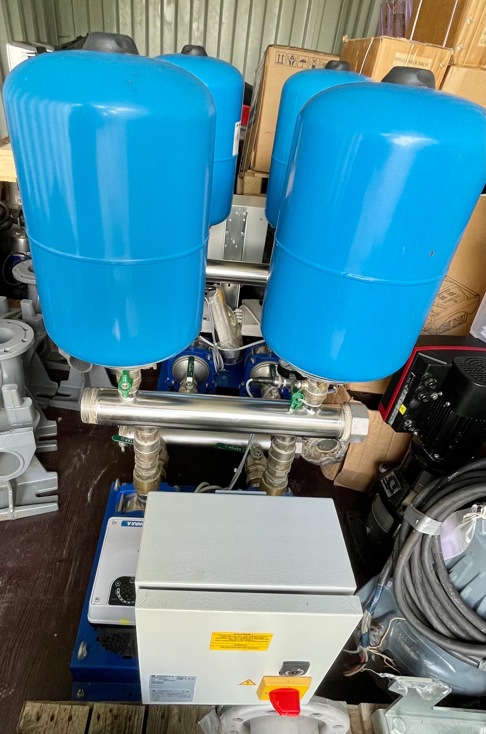 LOWARA SMB20/A/10HME03S15/M2/UK – 1003100507 5 BAR Booster Pump Set 1.5kW 240v #3760