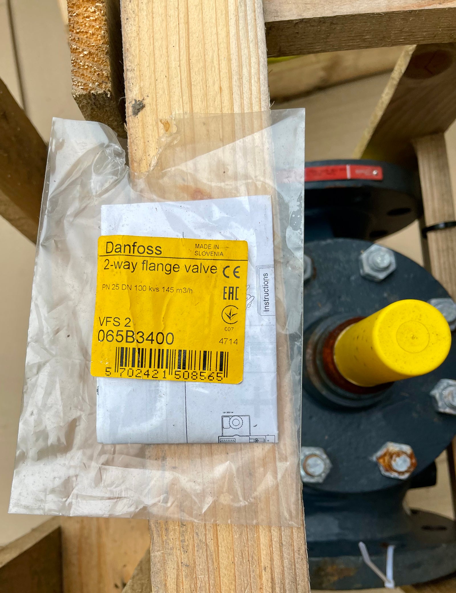 Danfoss VFS 2 145.00 m³/h Flange 065B3400 PN25 100/145 2-way seated valve steam DN100 #3982