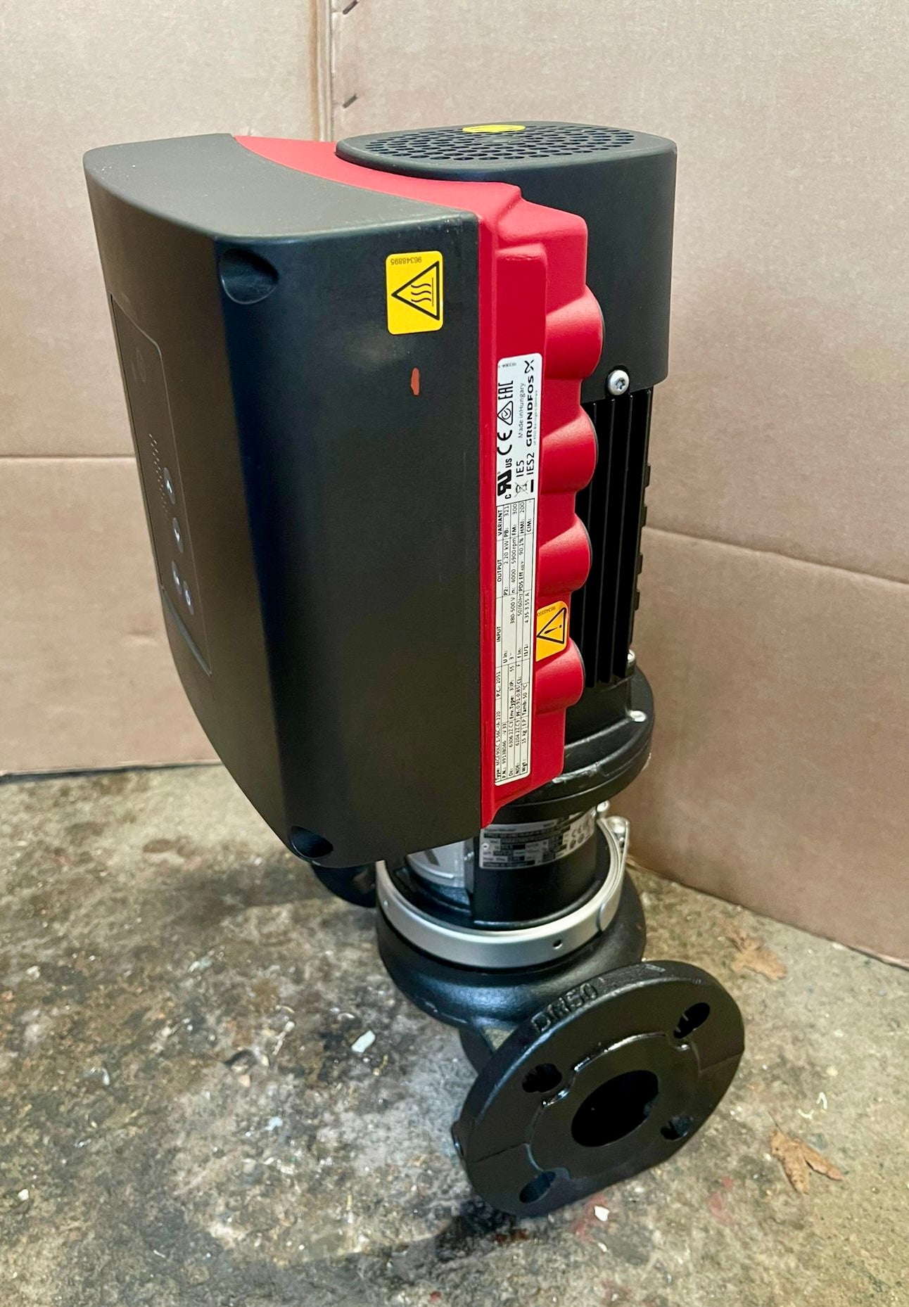 Grundfos TPE2 50-240 N-A-F-A-BQQE-IYC Circulator Pump 415V 2.2kW 98437897 #4874