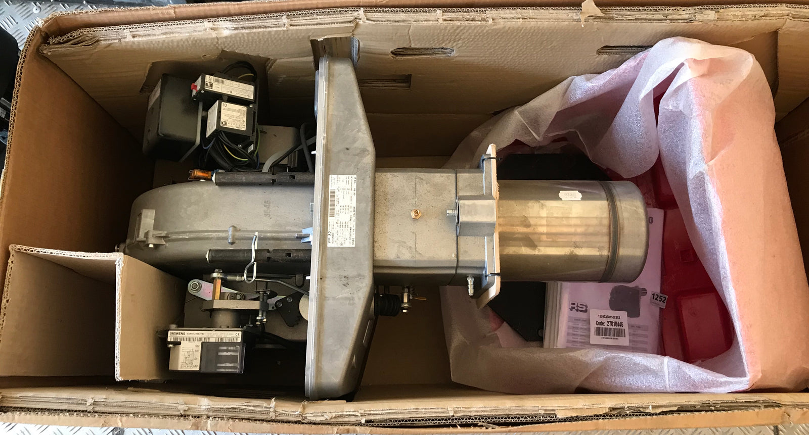 Riello RS 50 Gas Burner 3784702 600kw 811T1 #1382