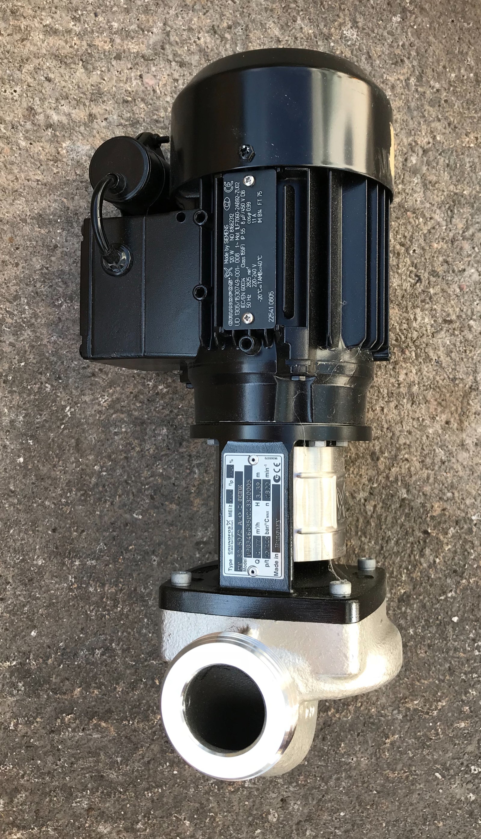 Grundfos TP 32-50/2 98346635 A-O-I BUBE 230v Centrifugal In Line #948