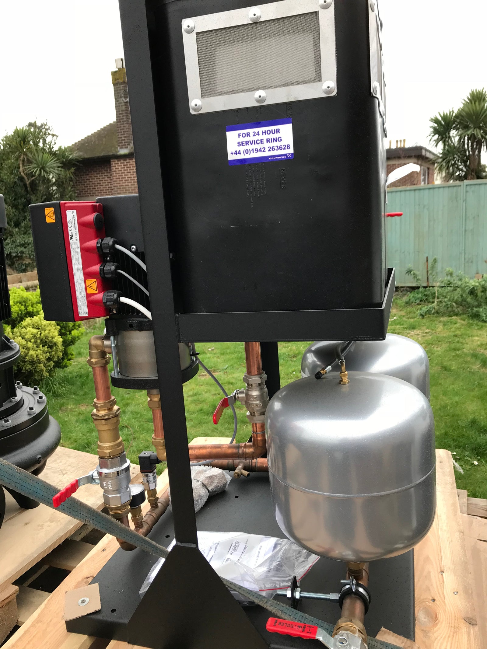 Grundfos Flamco Hydro GTI-E 1X CME 3-4 Booster set 98649806 #1336