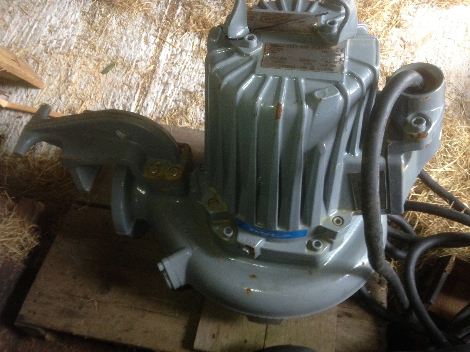 Flygt CP 3127.090 HT 480 5.9kw 3~ submersible waste water pump #401