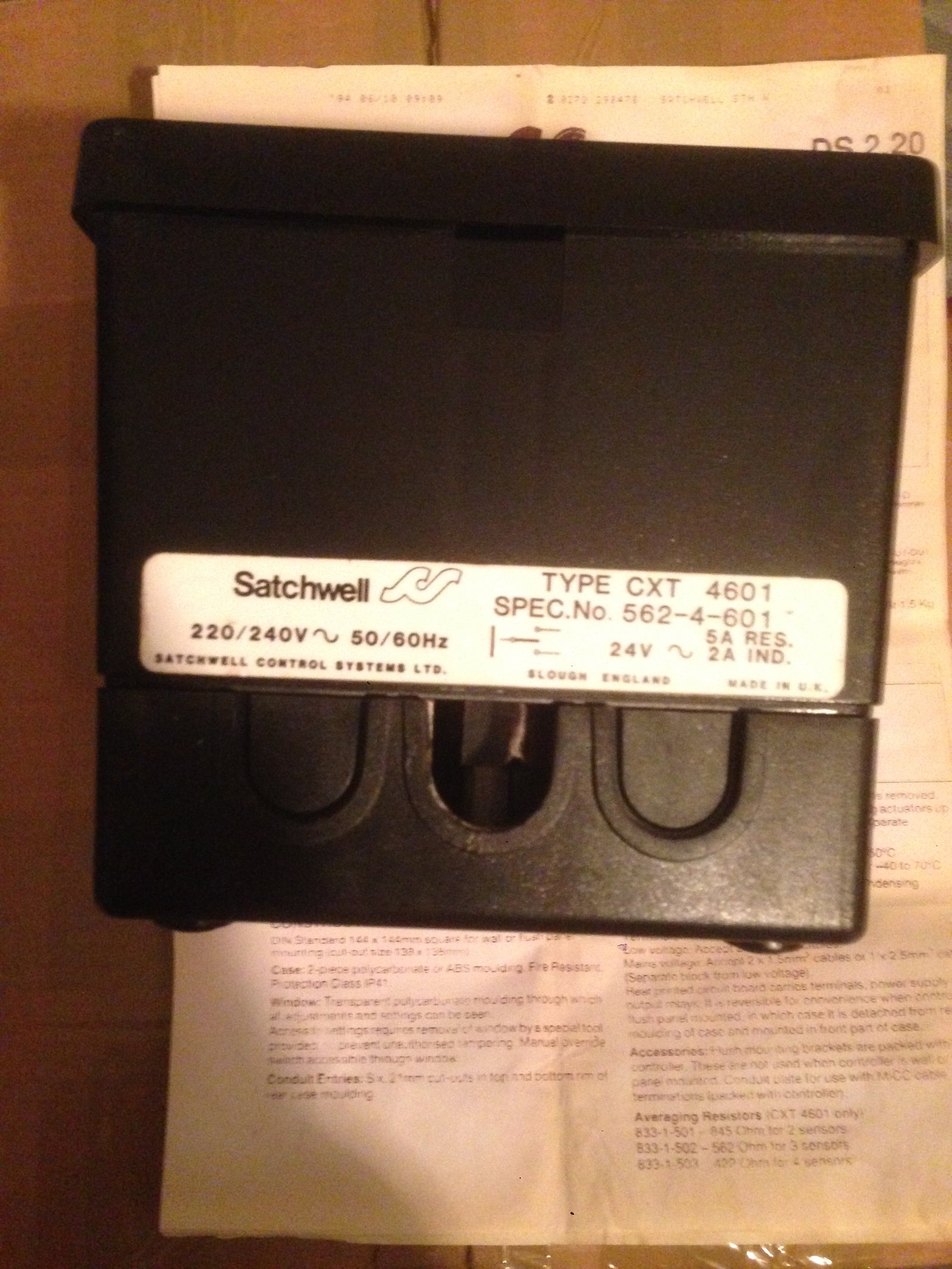 Schneider Satchwell CXT 4601 compensator Controller Panel  #582