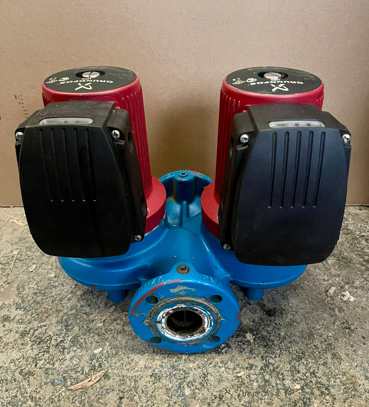 Grundfos UPCD 40-120 F Flanged Pump Heating Circulator 415v Dn40 96406323 #4881 USED