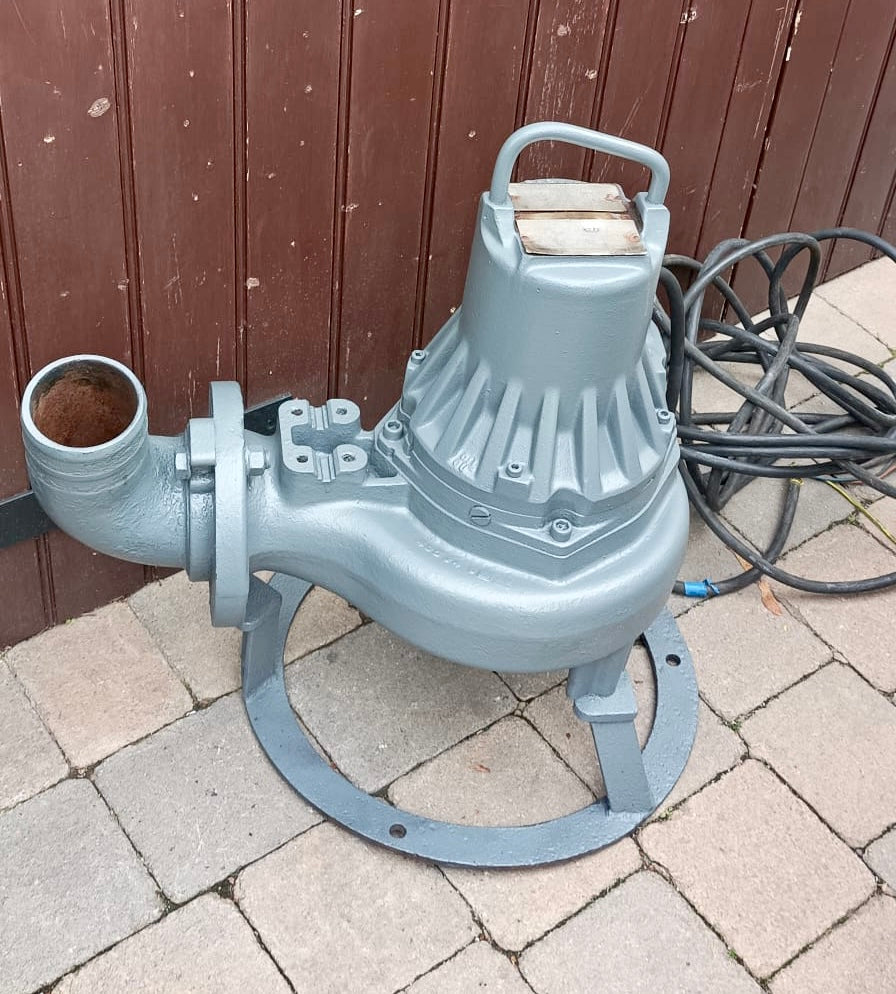 Flygt FS 3085.181 LT 490 2KW 3PH Submersible Sludge Chopper Pump DN80 #3838 USED