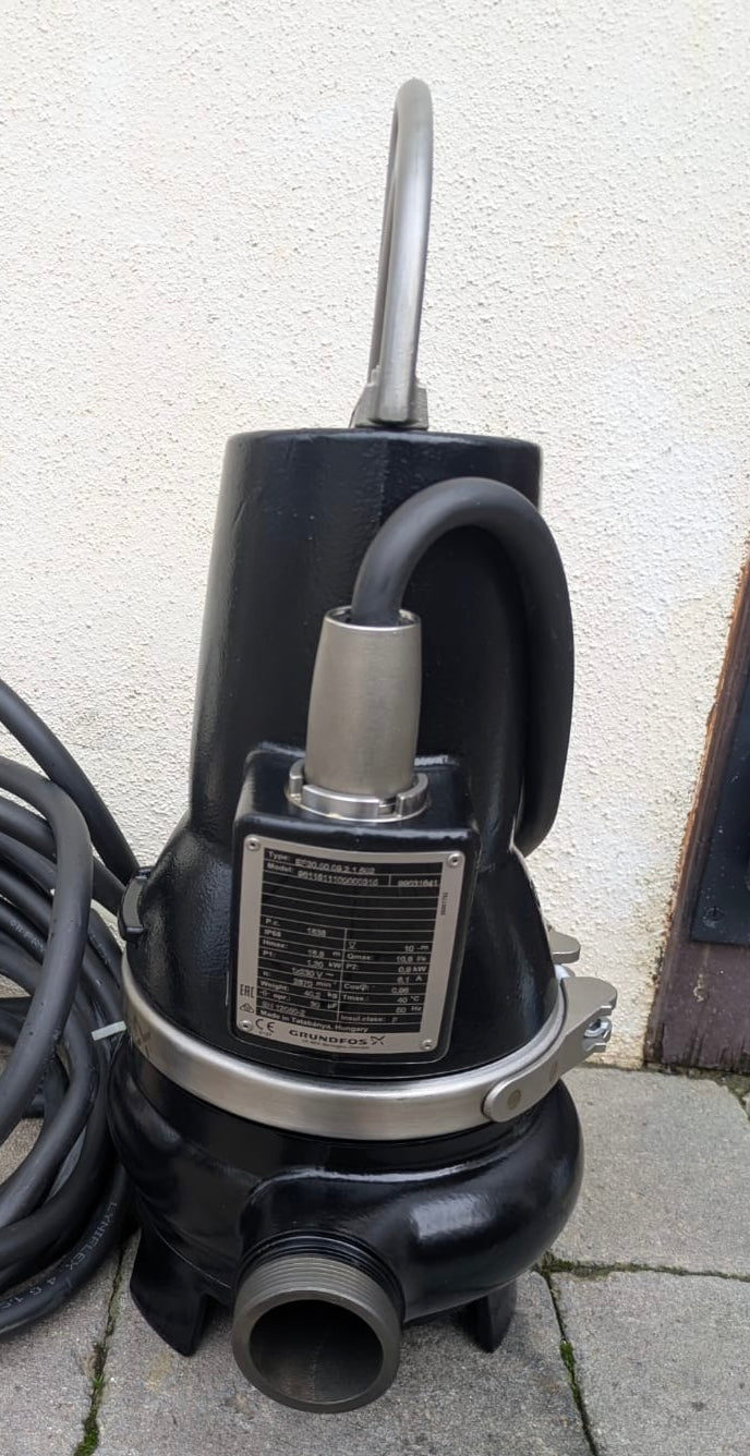Grundfos EF30.50.09.2.1.502 96115111 0.9 kW 240v Submersible Waste Pump Dn50 #4508