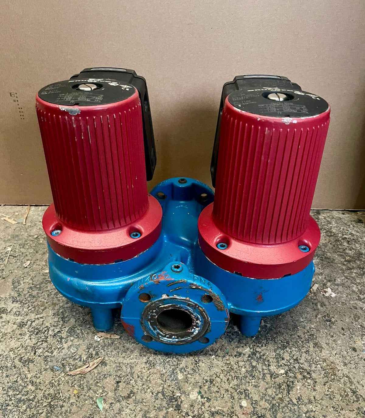 Grundfos UPCD 40-120 F Flanged Pump Heating Circulator 415v Dn40 96406323 #4881 USED