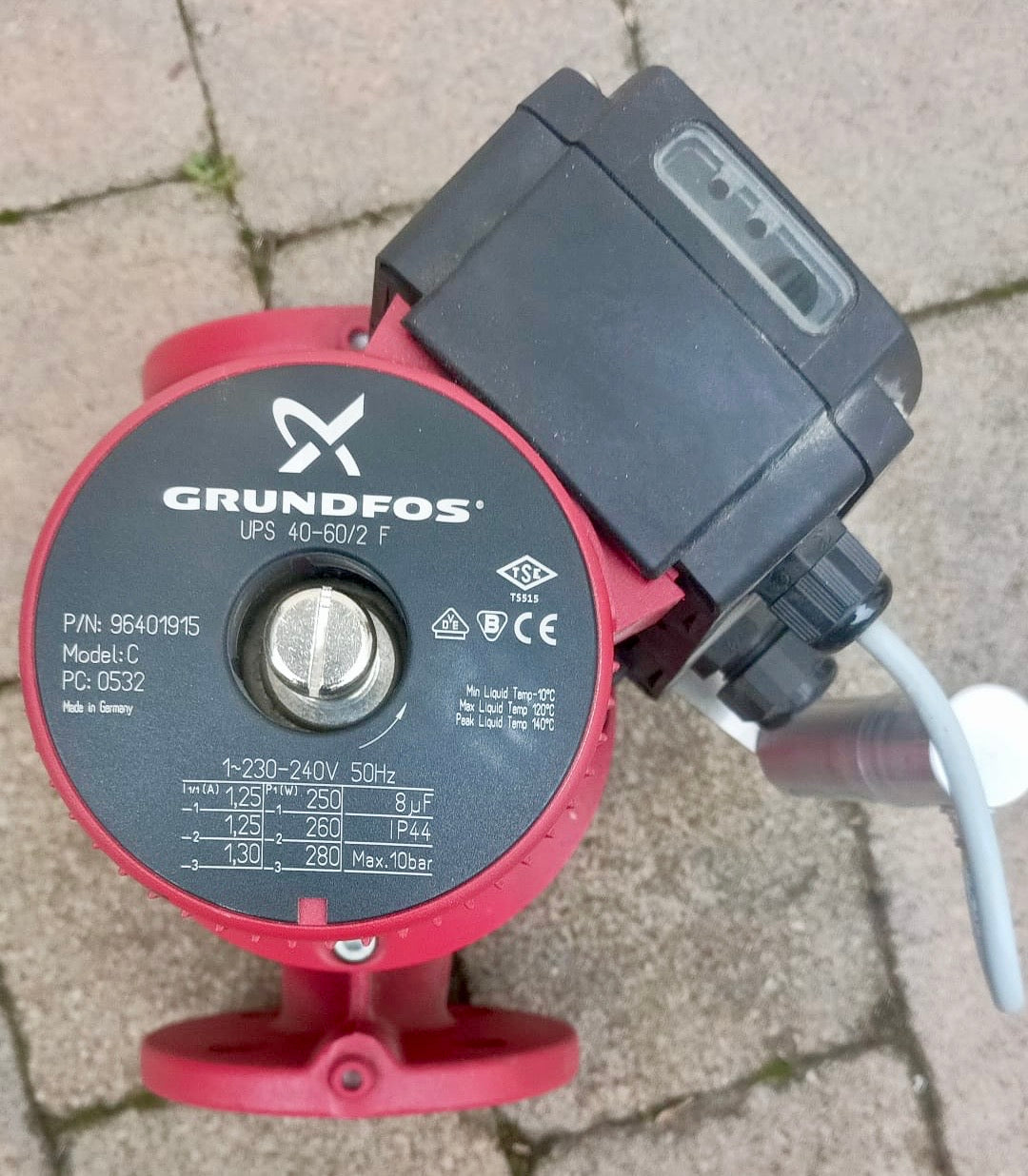 GRUNDFOS UPS 40-60/2 F 220 MODEL C 240V 96401915 PUMP Heating Circulator #4377