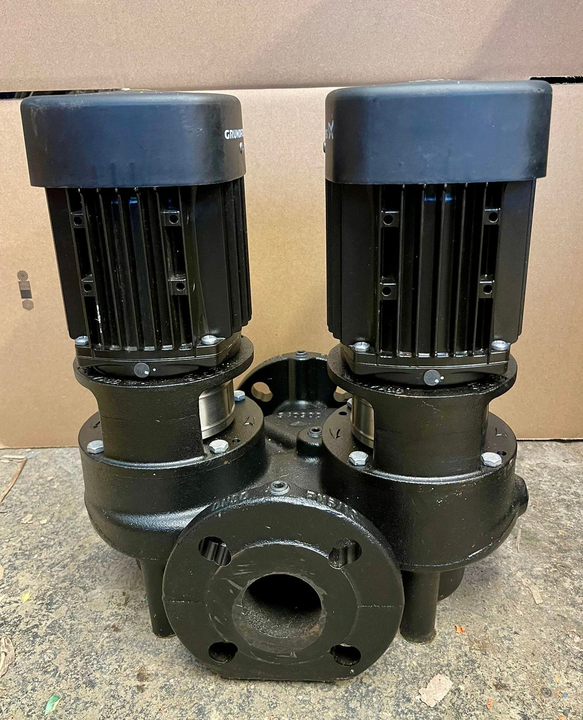 Grundfos TPD 50-60/2 A F A BQQE Flanged Pump Heating Circulator 415v Dn50 98957979 #4887 USED