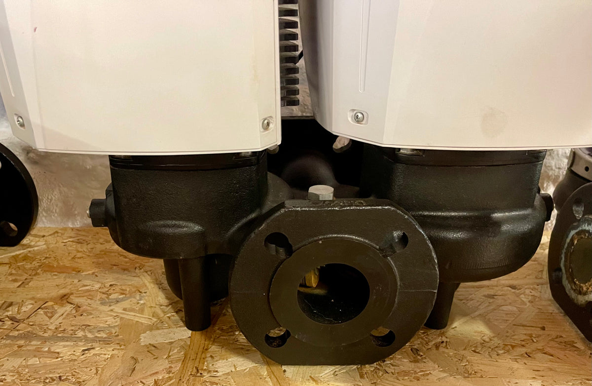 Lowara Ecocirc XLplus D 50-120 F 240v Circulator Pump 280 E503550AA USED #4681