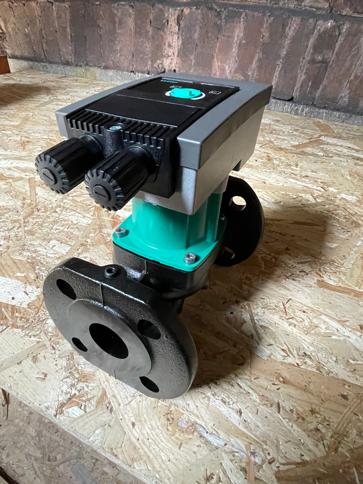 Wilo Yonos MAXO 40/0,5-4 Circulator Pump 2120645 220mm 240v #4502