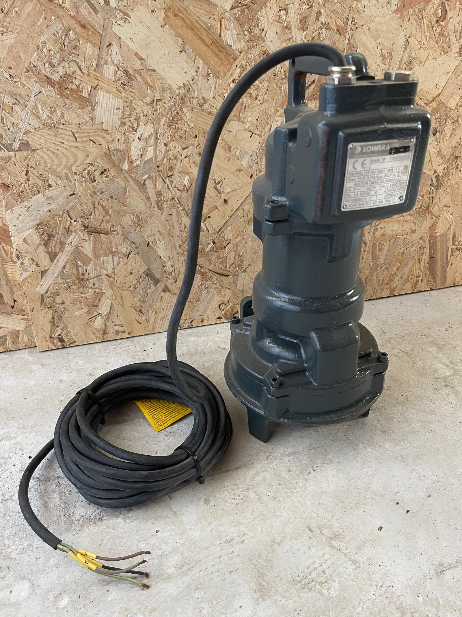 Lowara FDLT 42-22 220V-3PH Grinder Pump DN40 1.4kW #4688