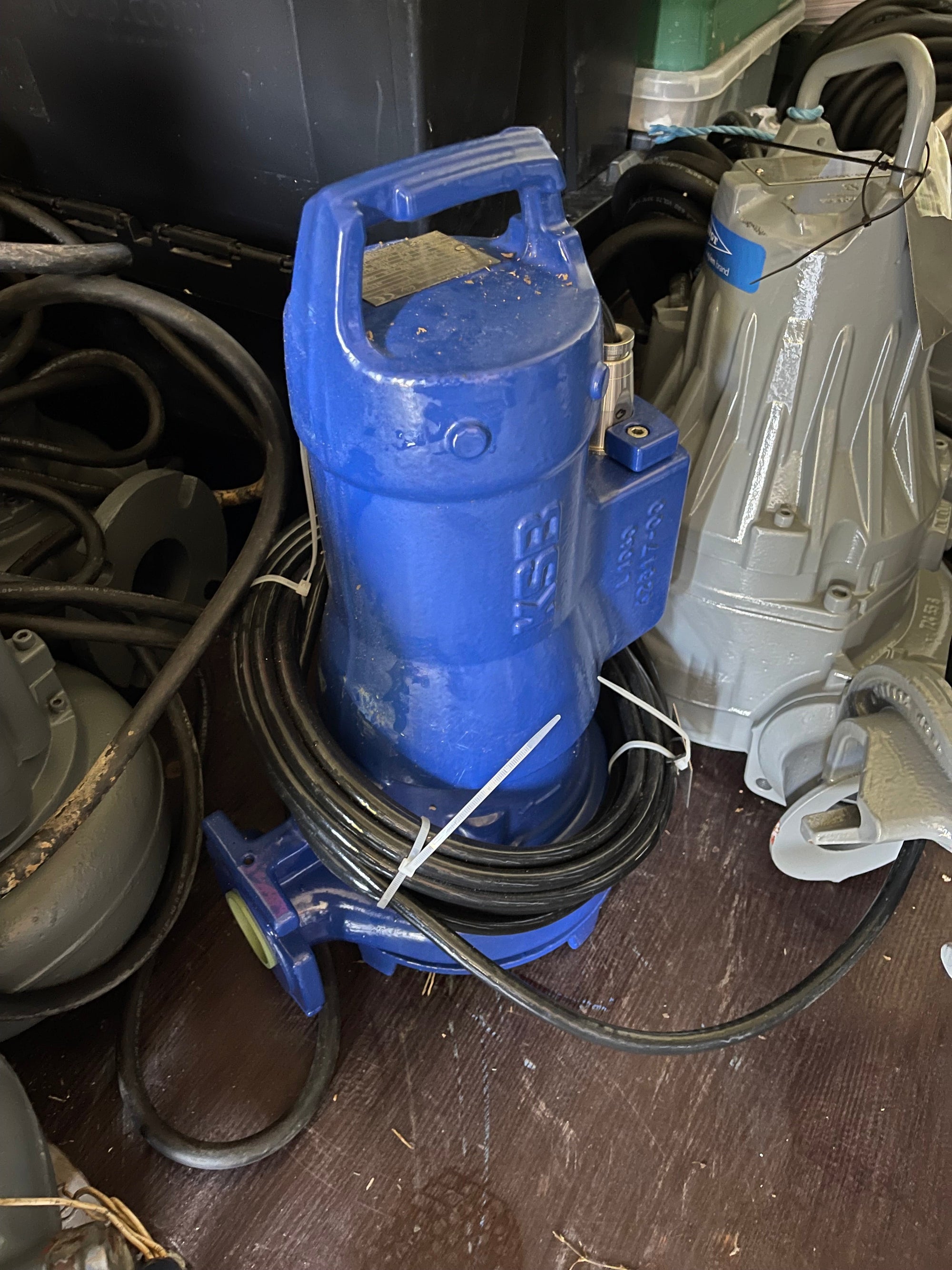 KSB Amarex Twin Pump System N F 50-220/042 ULG 150 Submersible Waste Sludge 4.2kw DN50 415V #3844