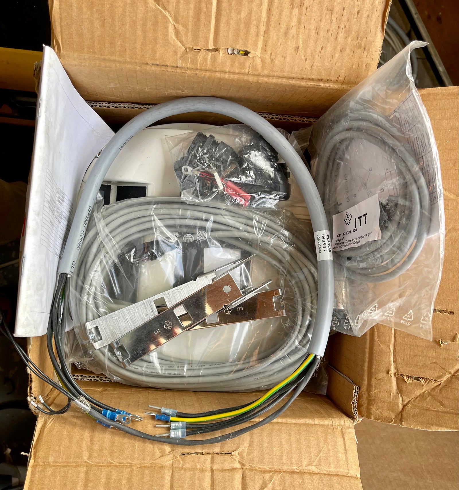 Lowara Hydrovar HV4.075 M3-5 A-1000-G-1-V Pump Control Inverter 7.5kw #3875