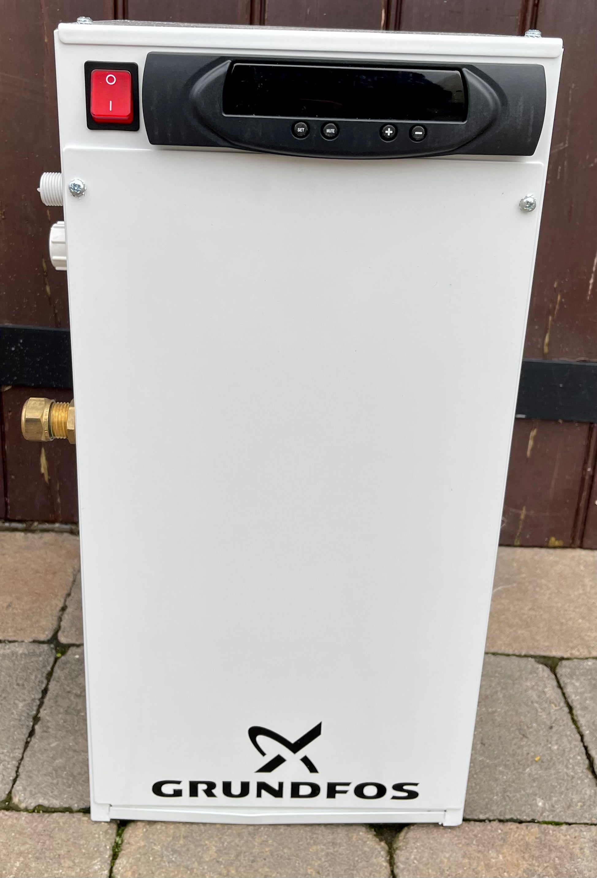 Grundfos PHT D125 (Flamco Flexfiller 125D) Pressurisation Unit - Single Pump 2.5 bar single pump 98333180 240v #3910
