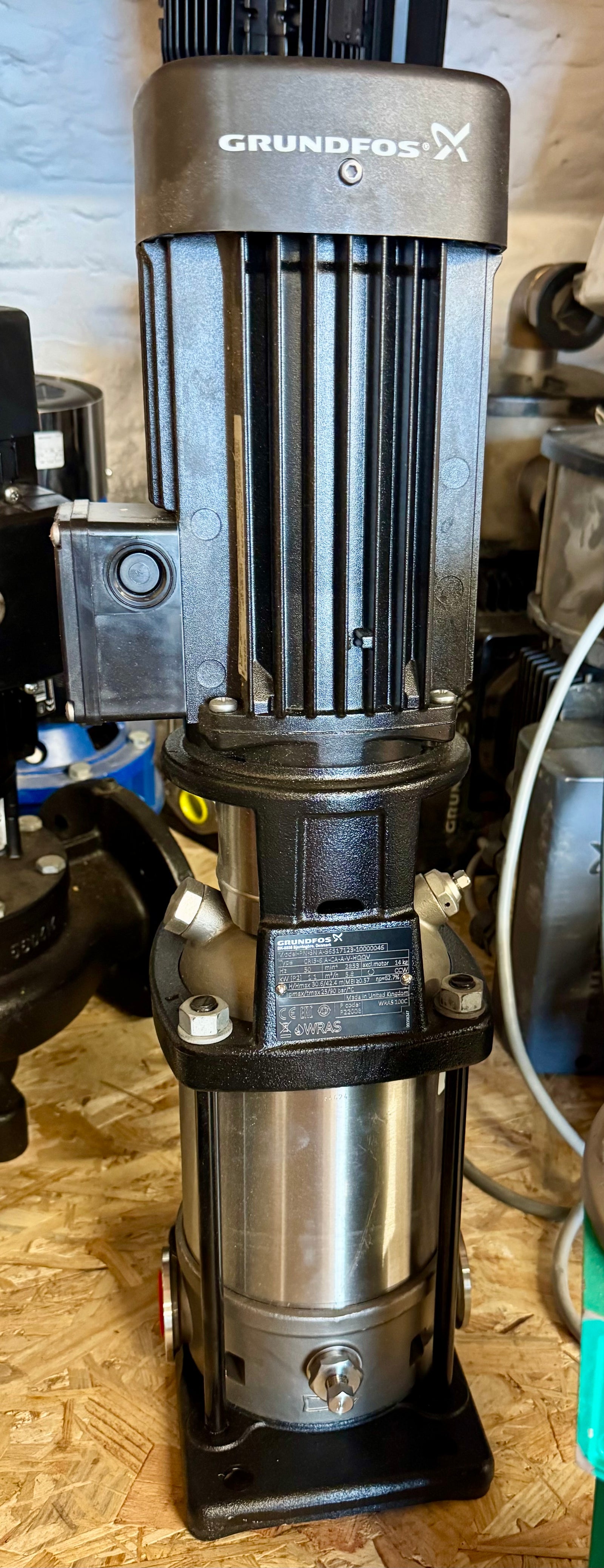 Grundfos CRI 5-6 A CA A V HQQV 96517123 1.1kW 415v Vertical Multistage Pump #4772