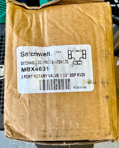 Satchwell Schneider MBX 4601 1 1/2" 3 Port Rotating Valve Brass #4071