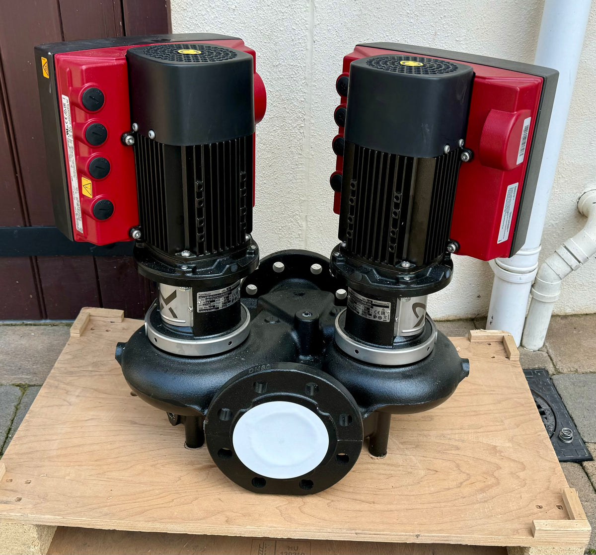 Grundfos TPE2 D 80-40 N-A-F-A-BQQE 98437671 415V Twin head circulator pump #4114