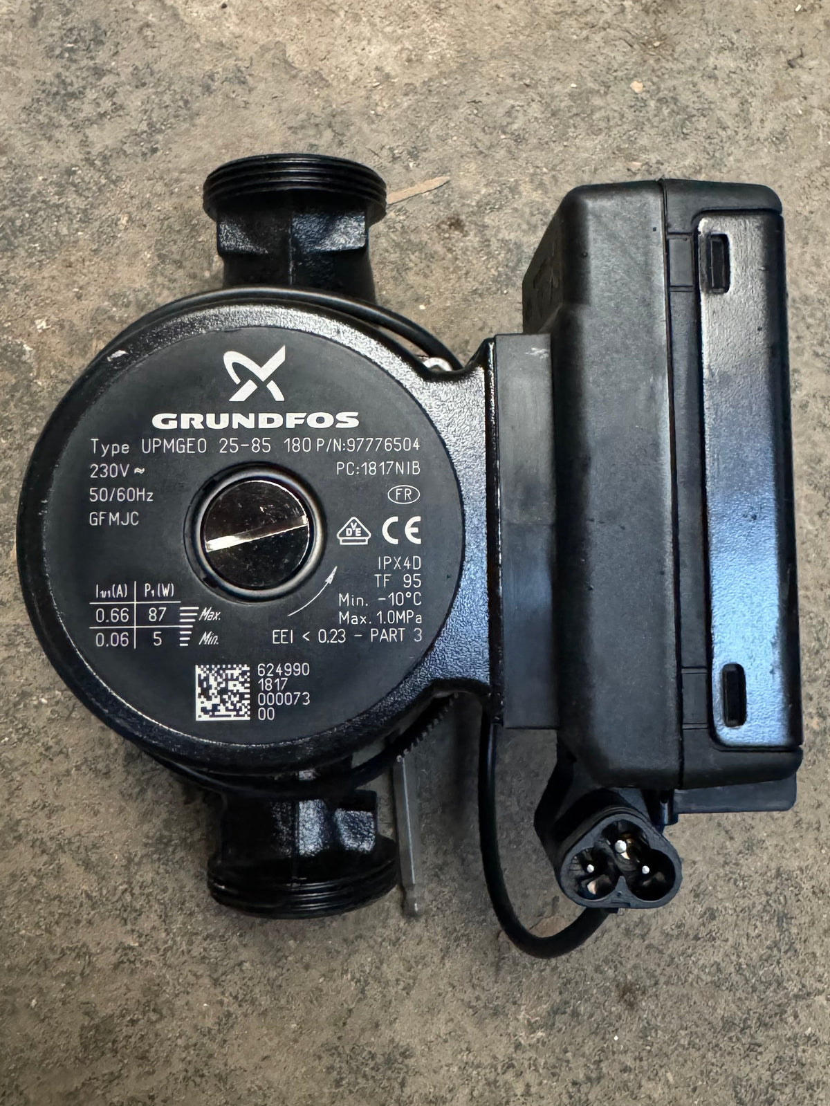 Grundfos UPM GEO 25-85 180 Circulator Pump 240V 97776504 #4839