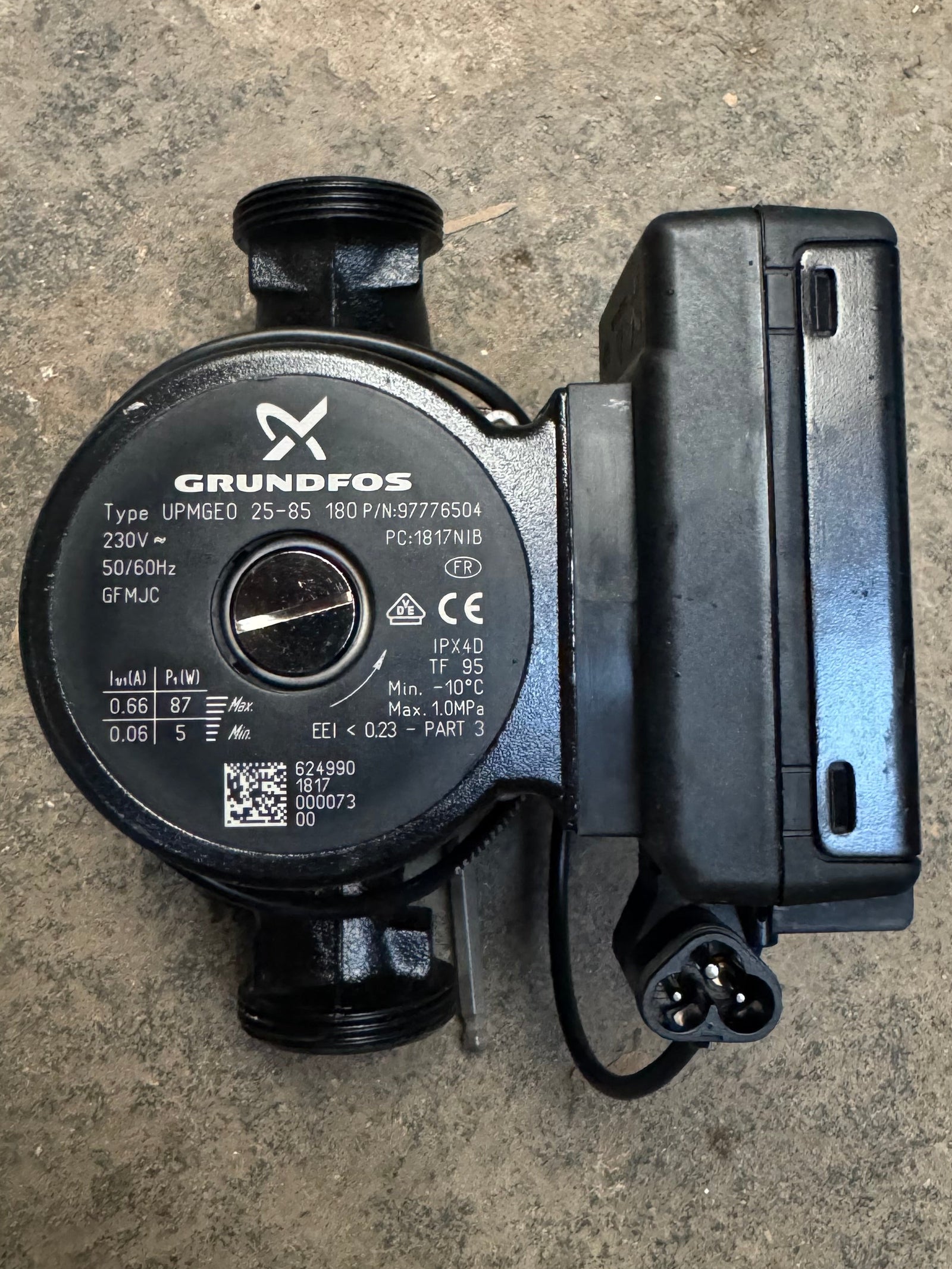 Grundfos UPM GEO 25-85 180 Circulator Pump 240V 97776504 #4839