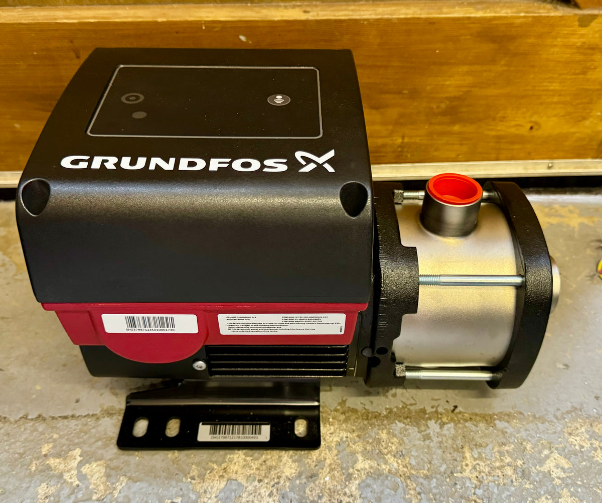 Grundfos CME 5-4 X R I E AQQE U A D N 240V 50/60Hz Horizontal Multistage Pump 98712178 #4200