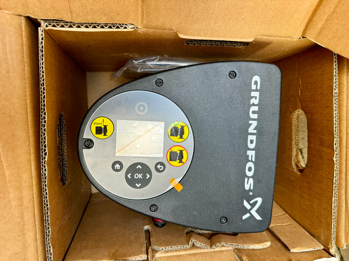 Grundfos Magna3 65-150 F Flanged Pump Heating Circulator 240v Control Box 98837634 #4316