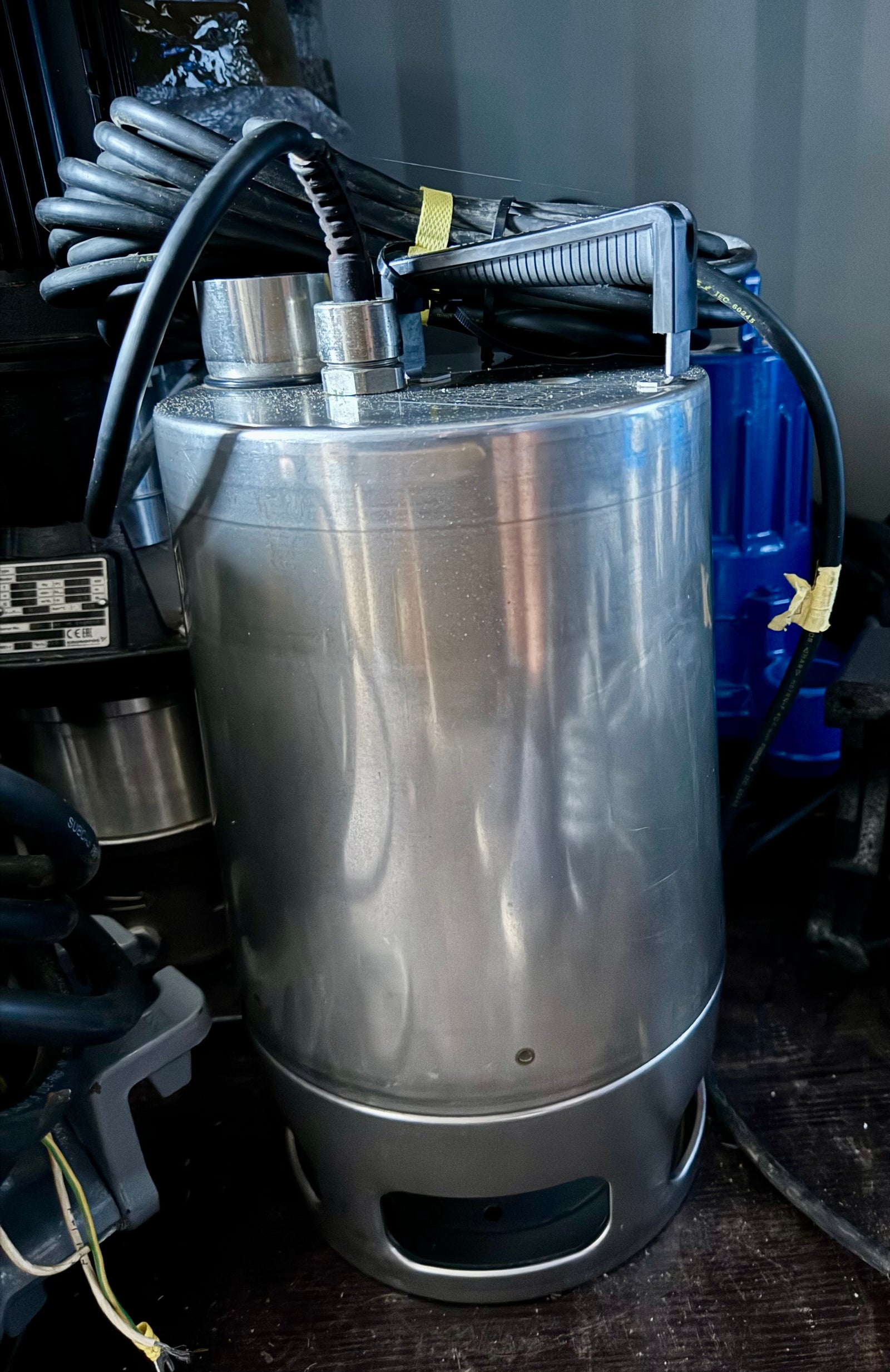 Grundfos UNILIFT AP 50.50.11.3V Dirty Water Pump without Floatswitch 2" Vortex 415V 96010562 #4372