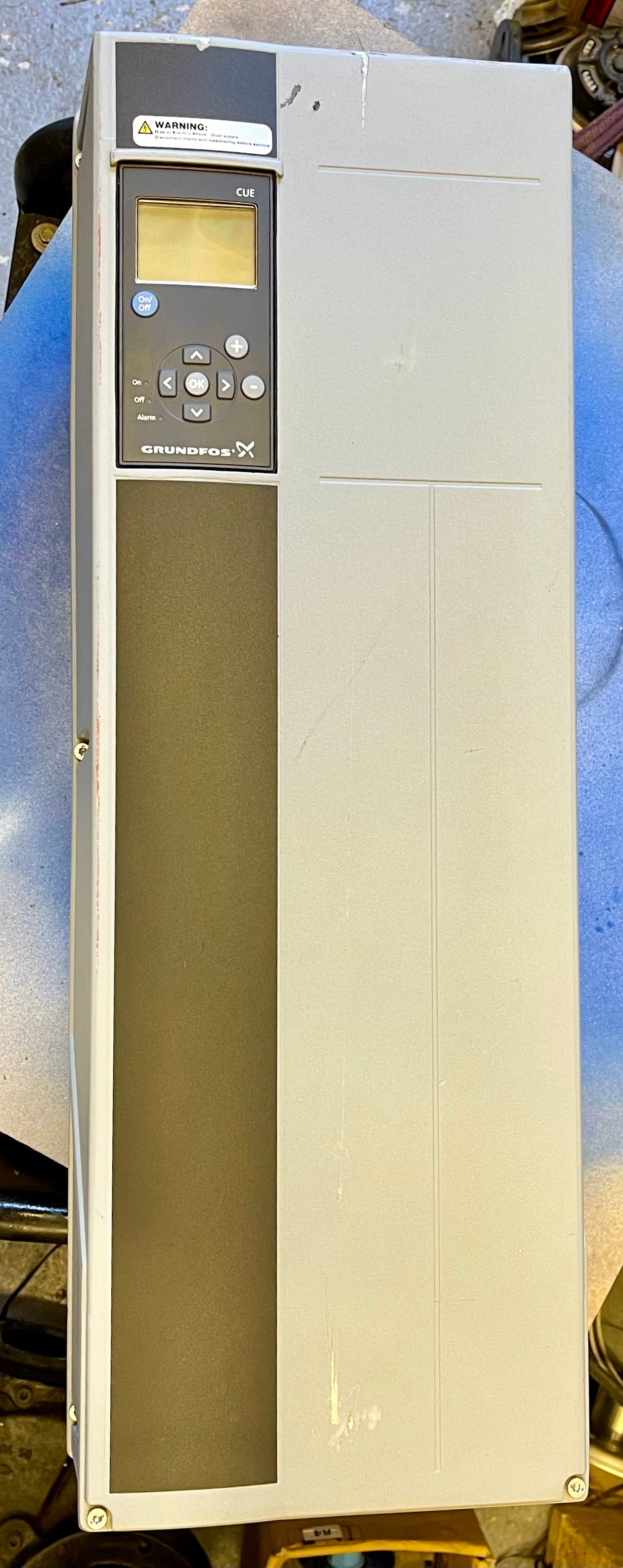 Grundfos CUE 30kw inverter 96754727 131H3408 #3442