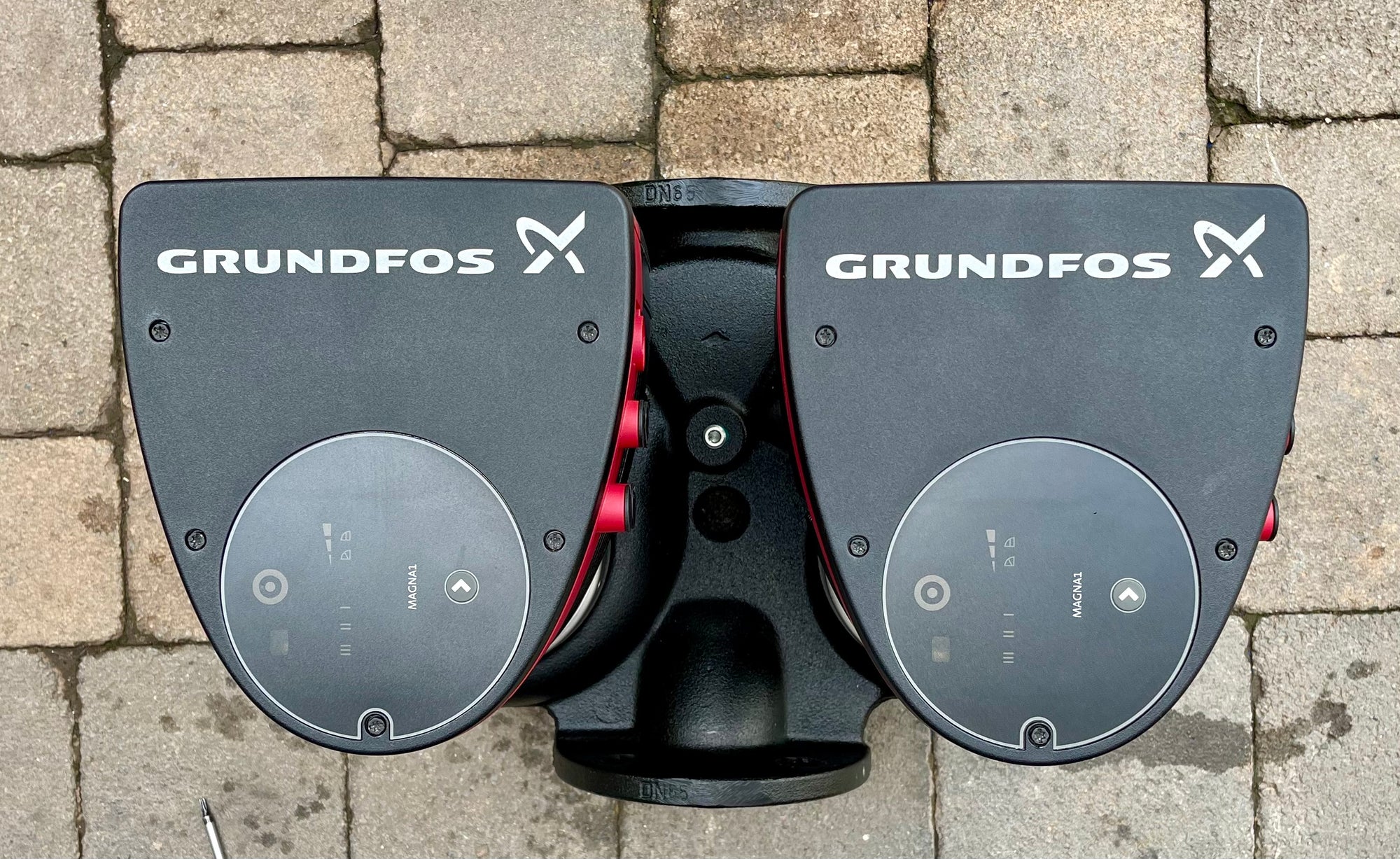 Grundfos Magna1D 65-60 F 340 Circulator Pump 99221377 Model C #4330 USED