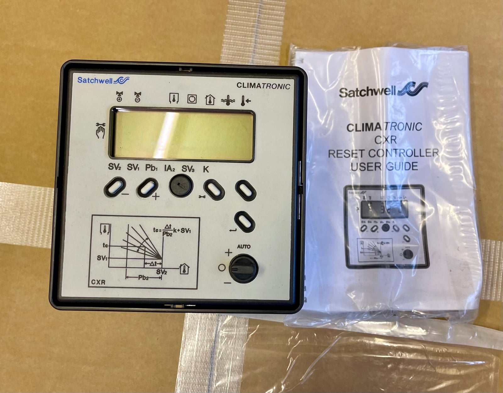 Schneider Satchwell CXR 5805 compensator Room Reset Controller Panel #3499