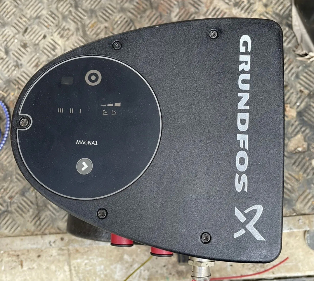 Grundfos Magna1 40-180f Variable Speed Circulator Pump 240V (97924180) #3455 USED