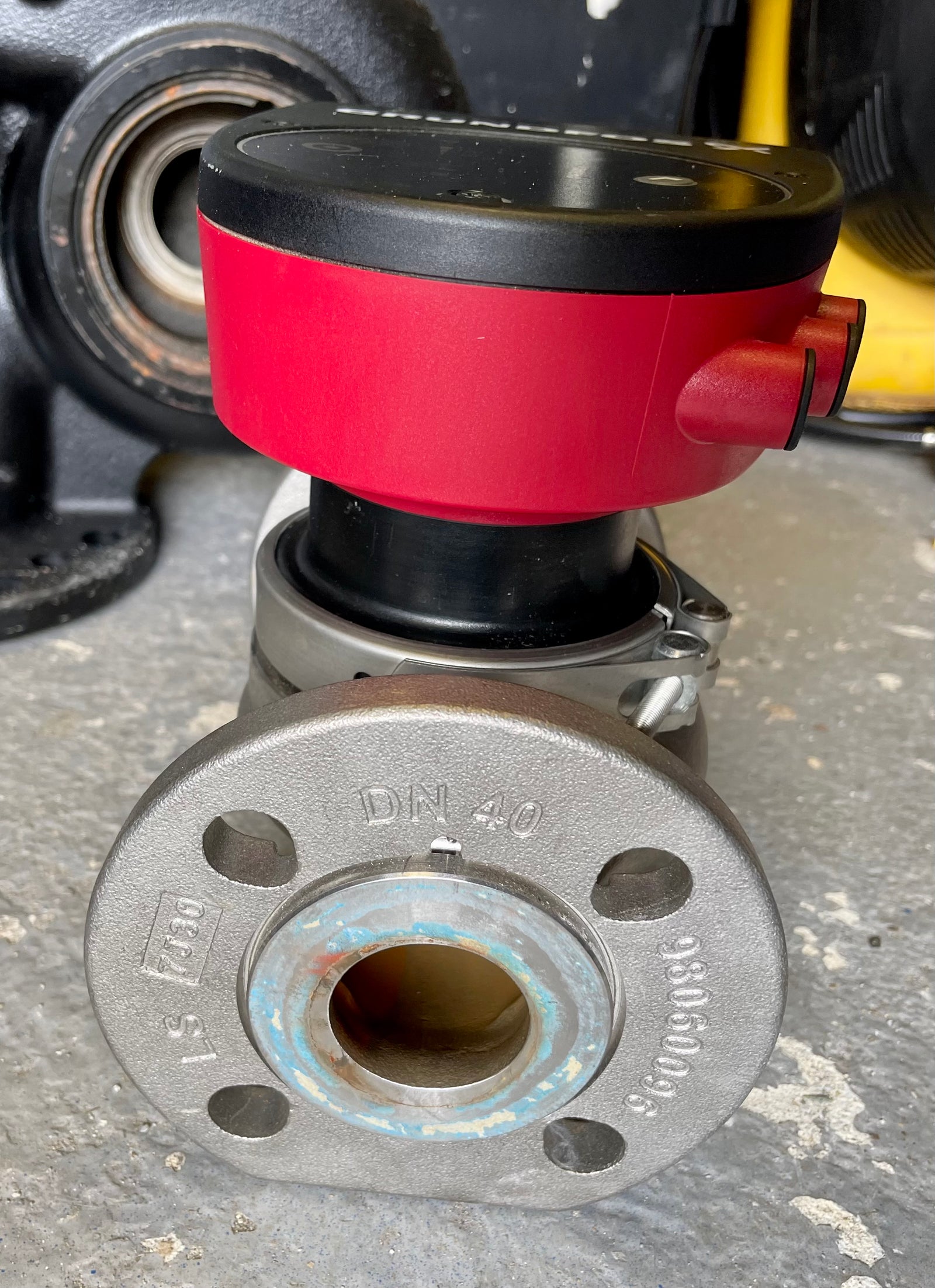 Grundfos Magna1 40-60 F N Stainless Circulator Pump 240V 99221300 #3699 USED