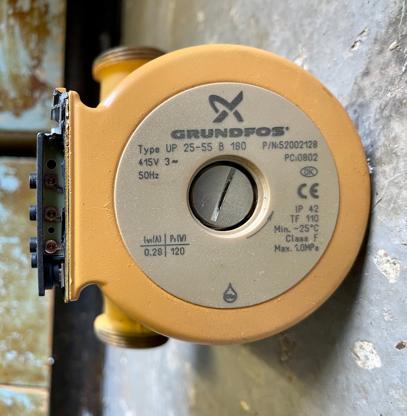 Grundfos UPS 25-55 B (180) bronze Hot Water Service Circulator 415V pump 52002128 #3703