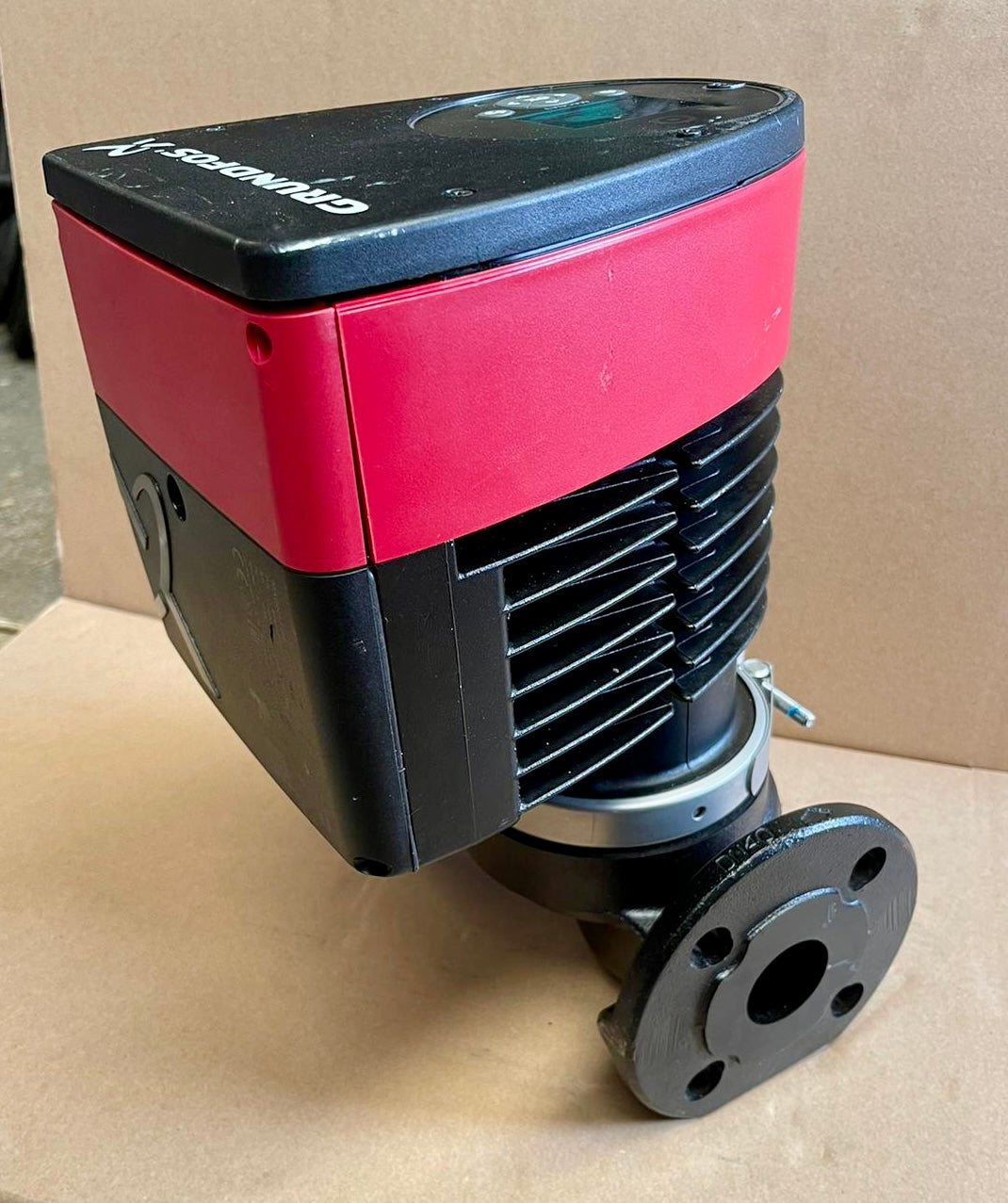 Grundfos Magna3 40-180 F circulator Pump 97924272 Model B 240v #4899