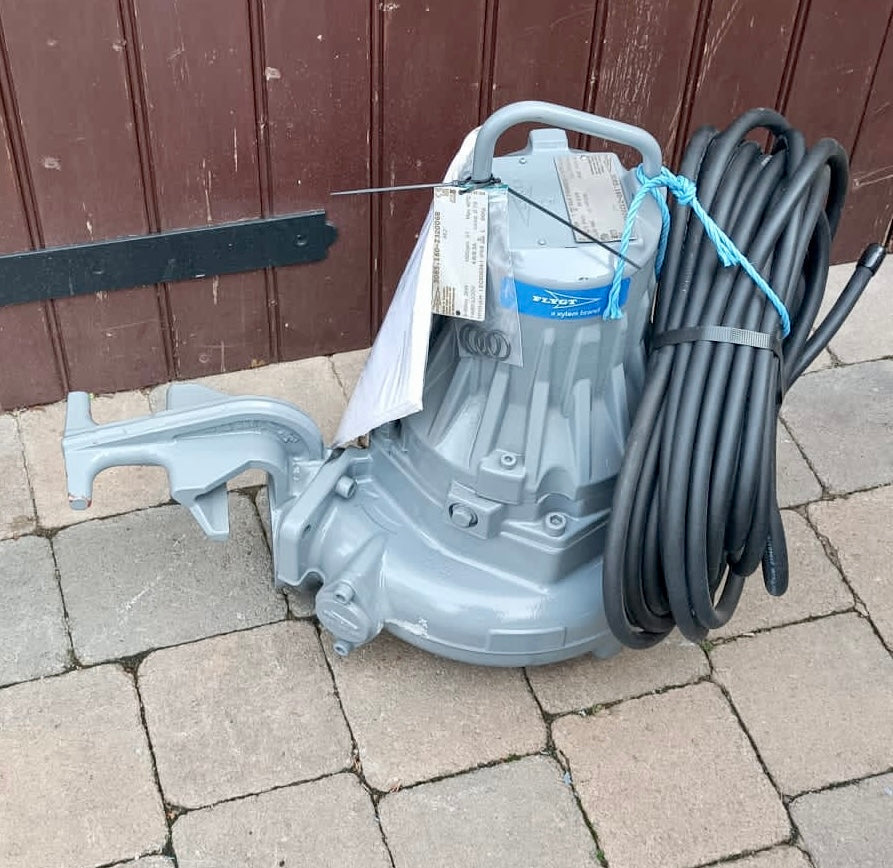 Flygt NP 3085.160 MT 461 2kw 415v Submersible Waste Pump #3894