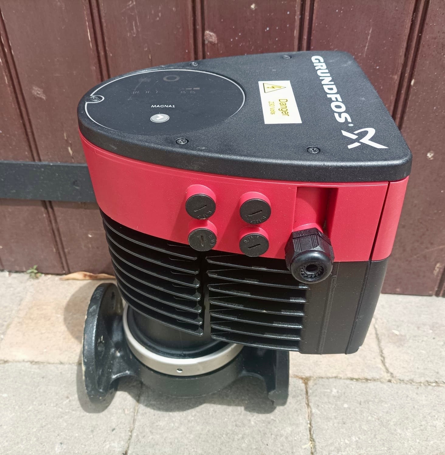 Grundfos Magna1 32-120F 1PH Flanged Pump Heating Circulator 240v 97924167 #4189 USED