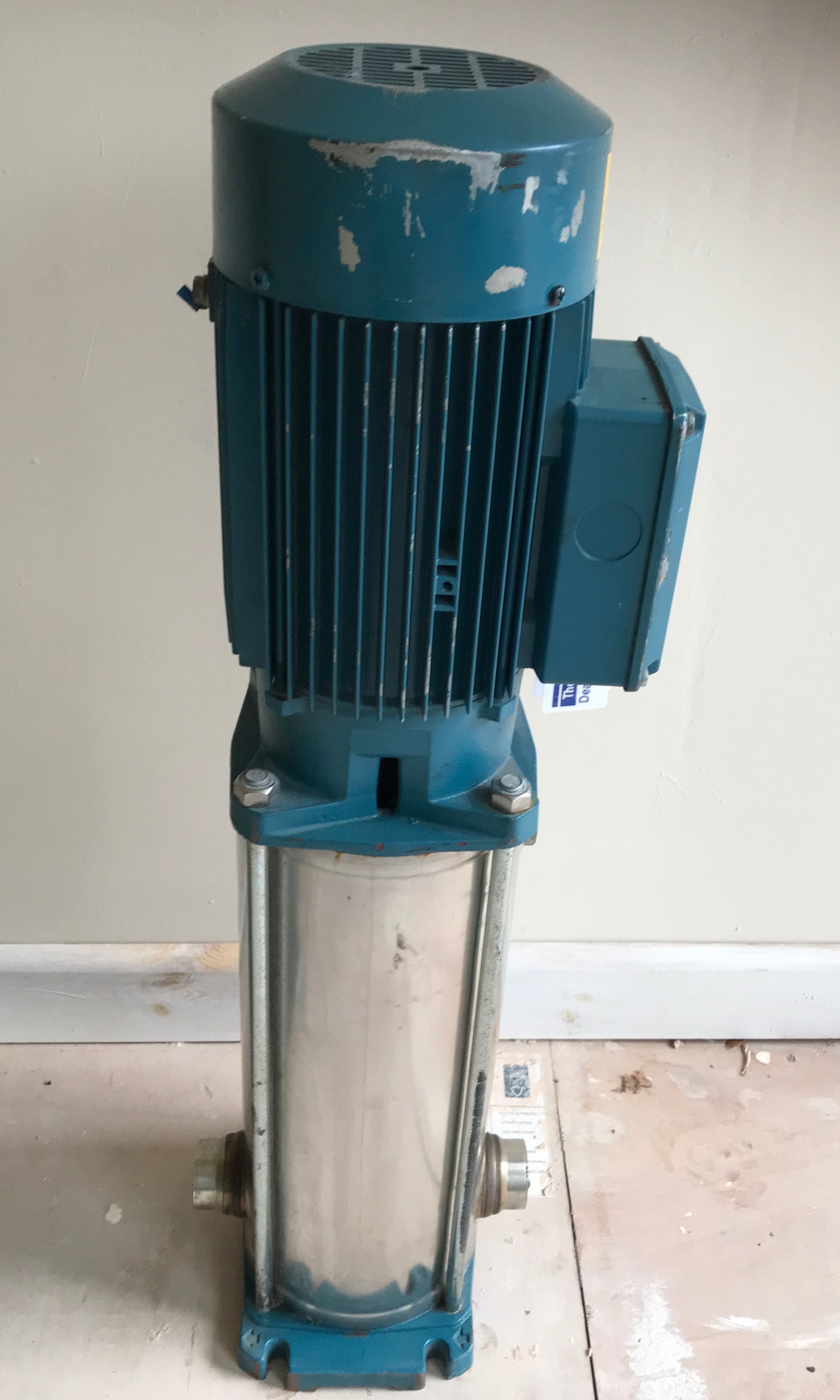 Calpeda MXVB 32-410/A Vertical Multi-Stage In-line Pump 400v 2.2kw #1114 USED