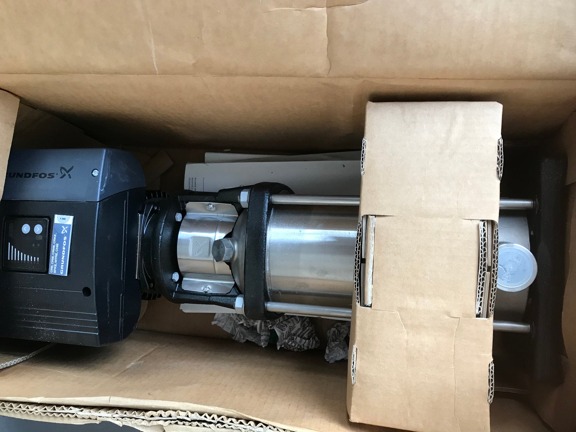 Grundfos CRNE 5-8 A-P-G-V-HQQV - 96518483 Vertical Multistage Pump 240v  #836