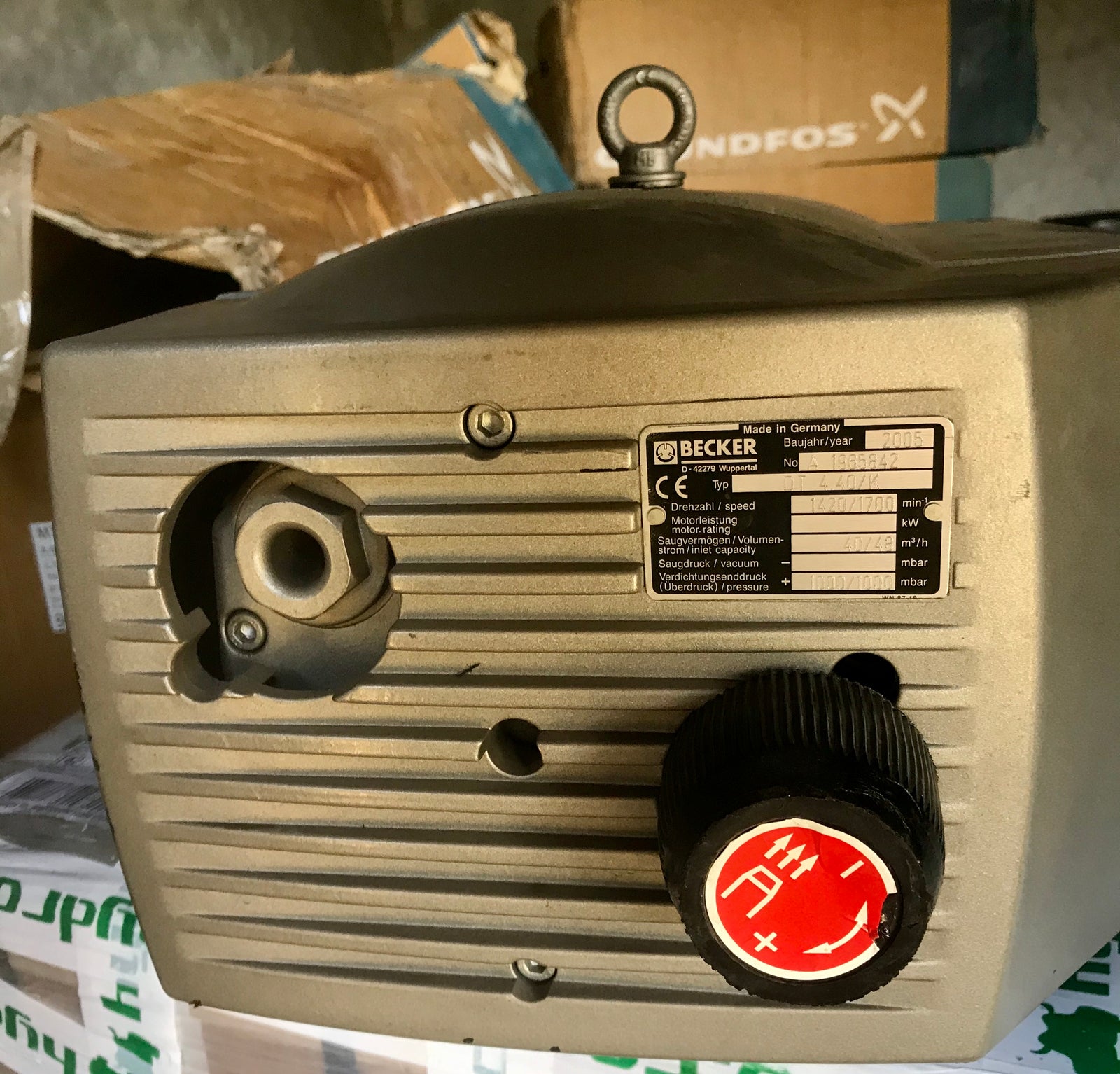 Becker DT4.40K 3~ Rotary Vane Compressor Vacuum Pump 2.2kW #2460 USED
