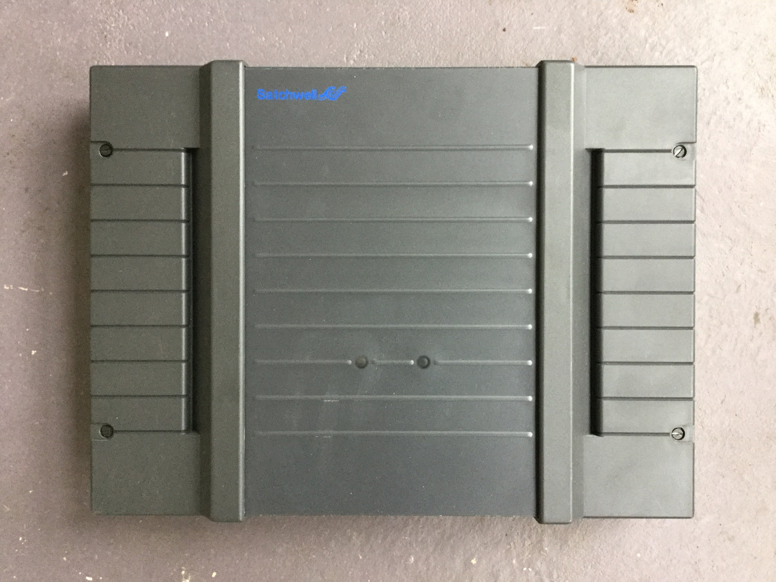 SATCHWELL SCHNEIDER UNC 532 Bas 2800+ Outstation CONTROLLER #811 0579-1-862