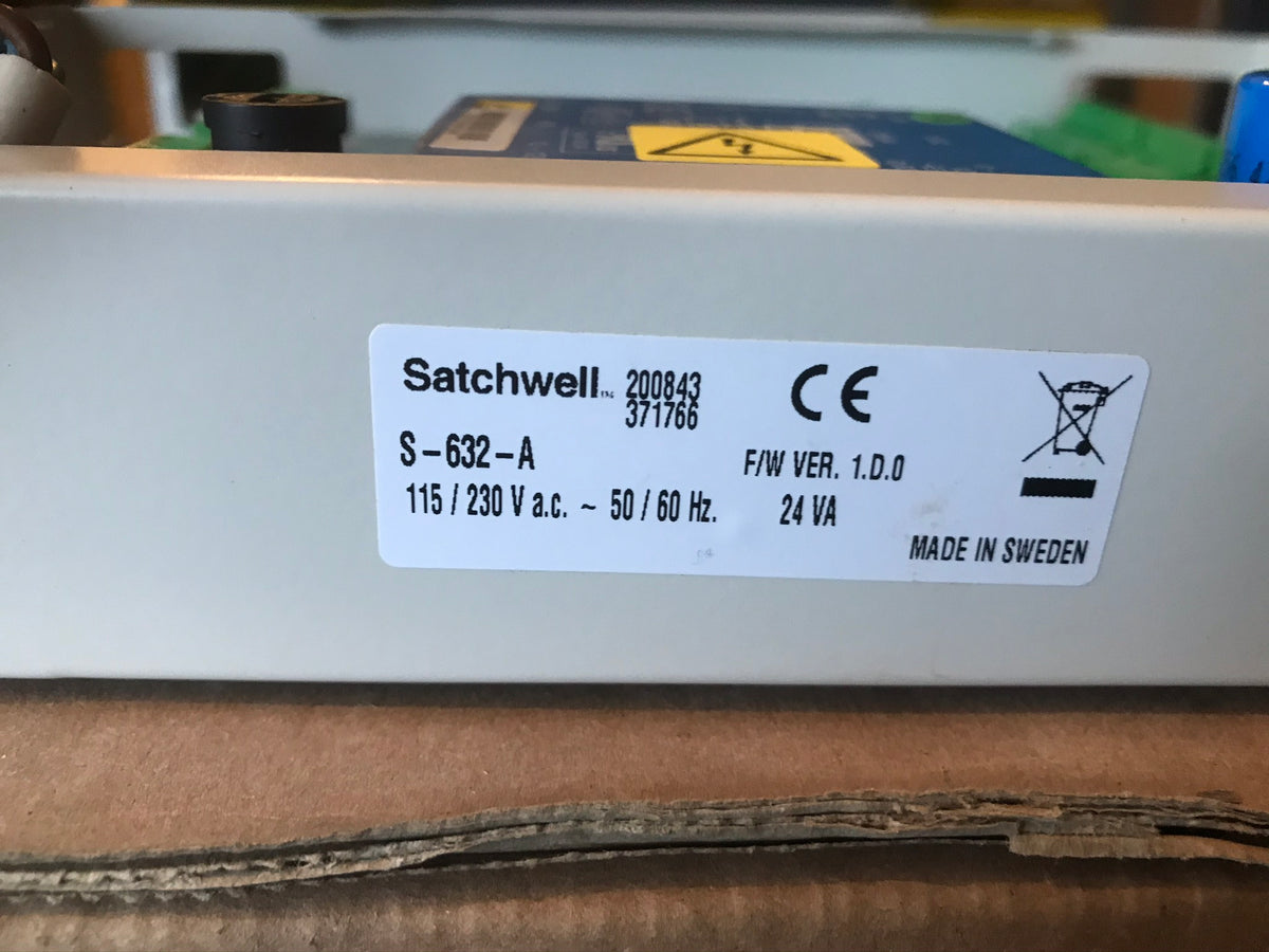 SATCHWELL SCHNEIDER UNC 632 A SIGMA HVAC UNIVERSAL NETWORK CONTROLLER #2318