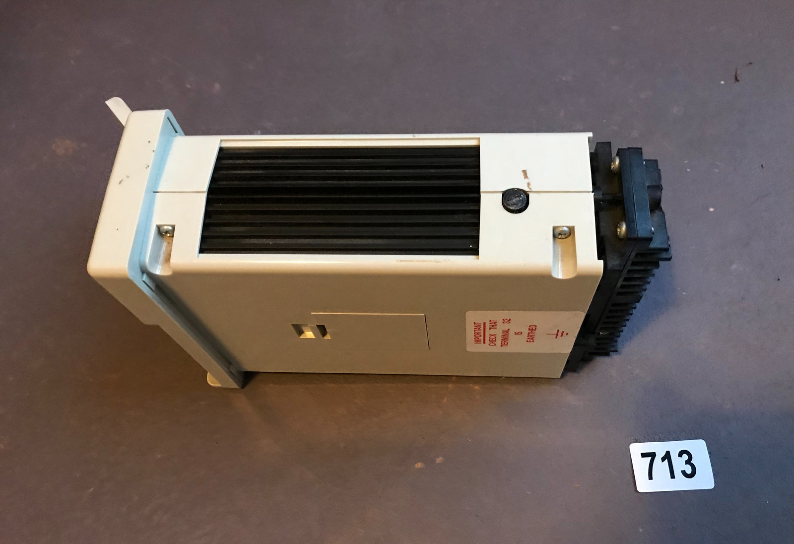 Schneider Satchwell KET 4201  compensator Controller Panel #713