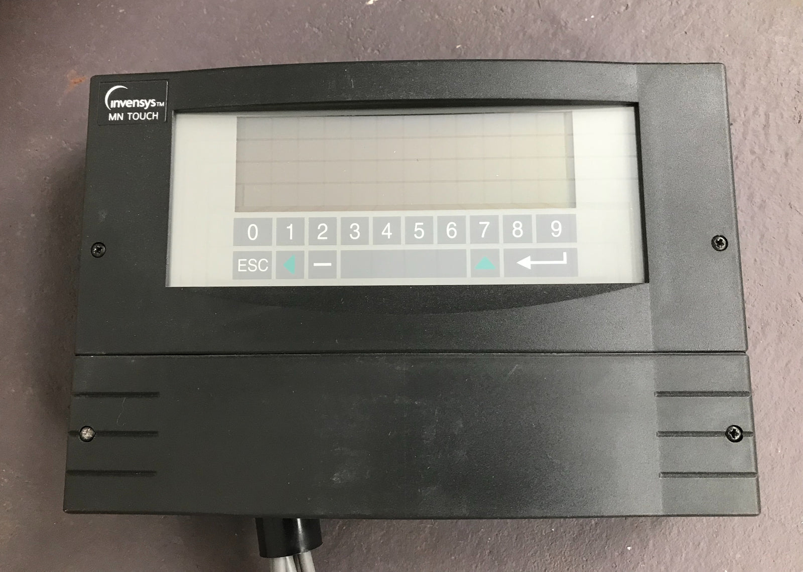 Schneider Satchwell Ivensys MN50-TS Touch Screen Intelligent Controller #777