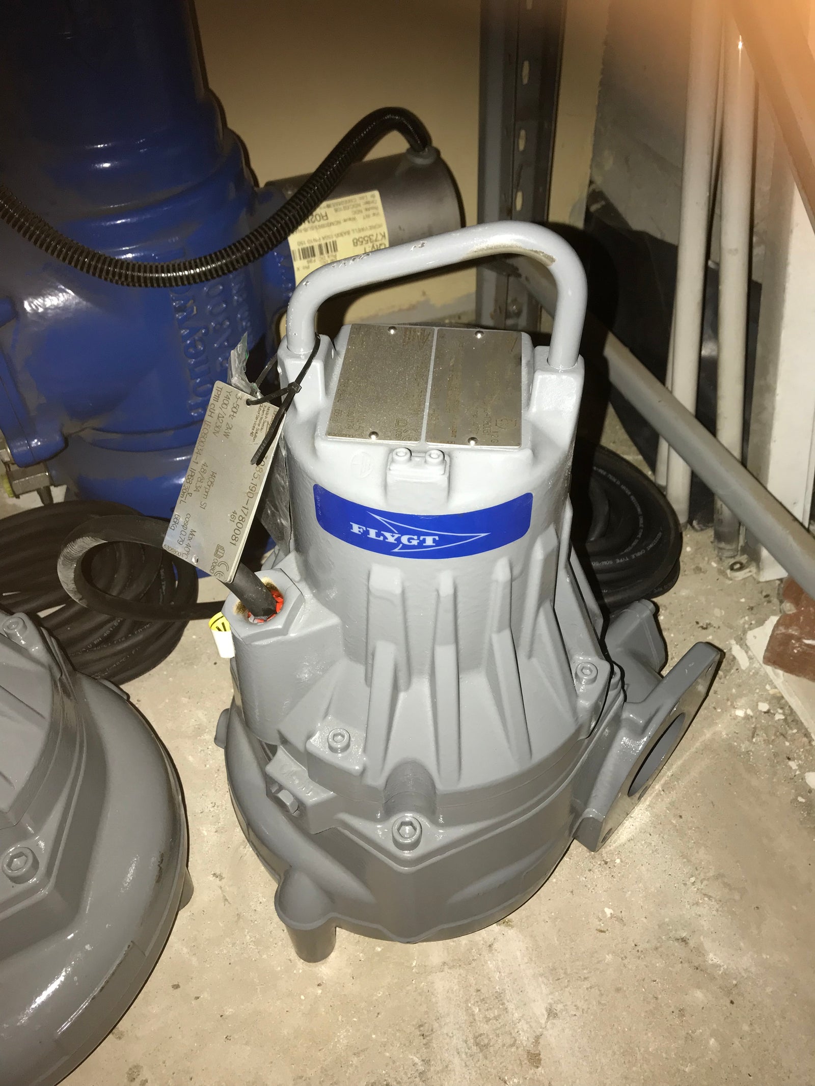 Flygt NP 3085.190 461 MT 2kw 400v  submersible waste water pump #3508