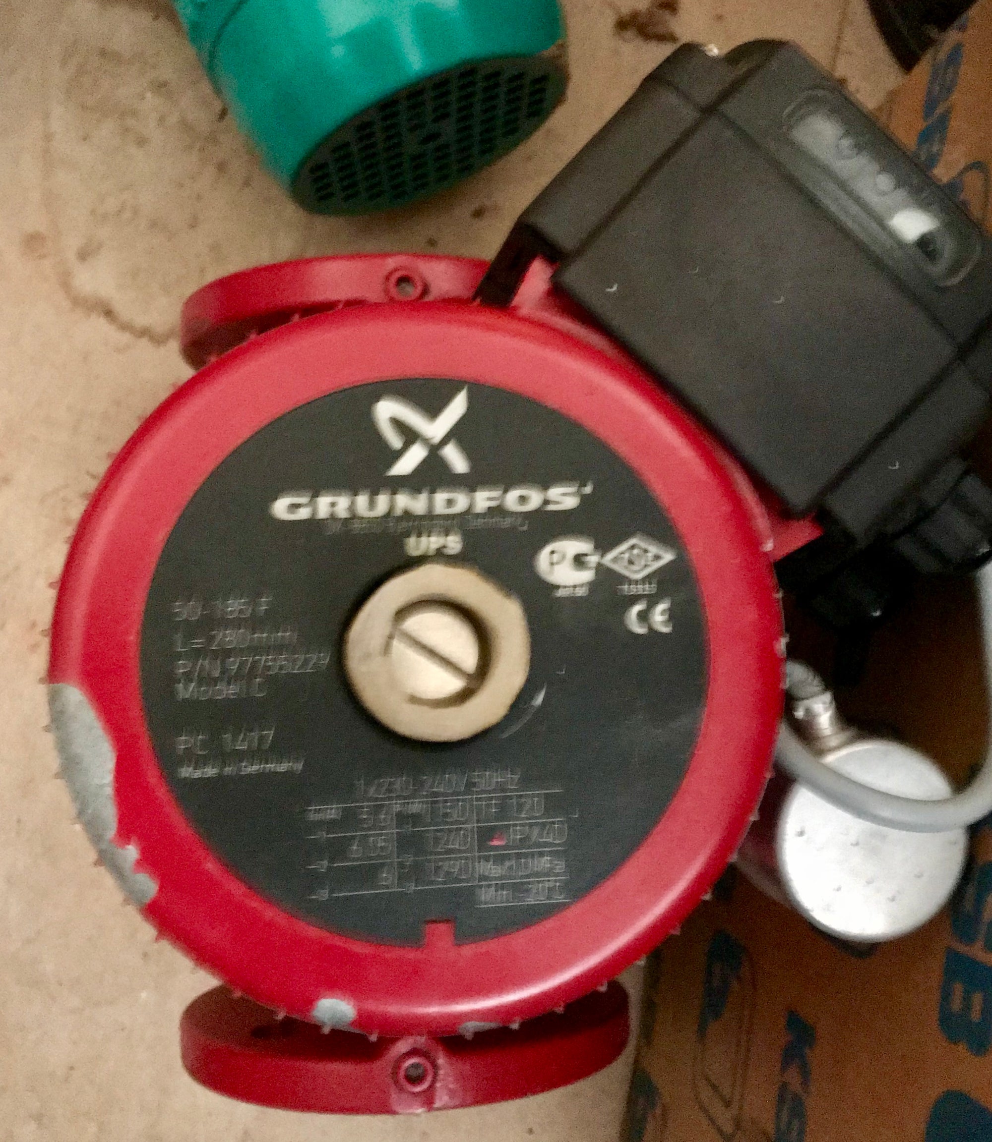 Grundfos UPS 50-185 280 Circulator Pump 240V (97755229) #1791