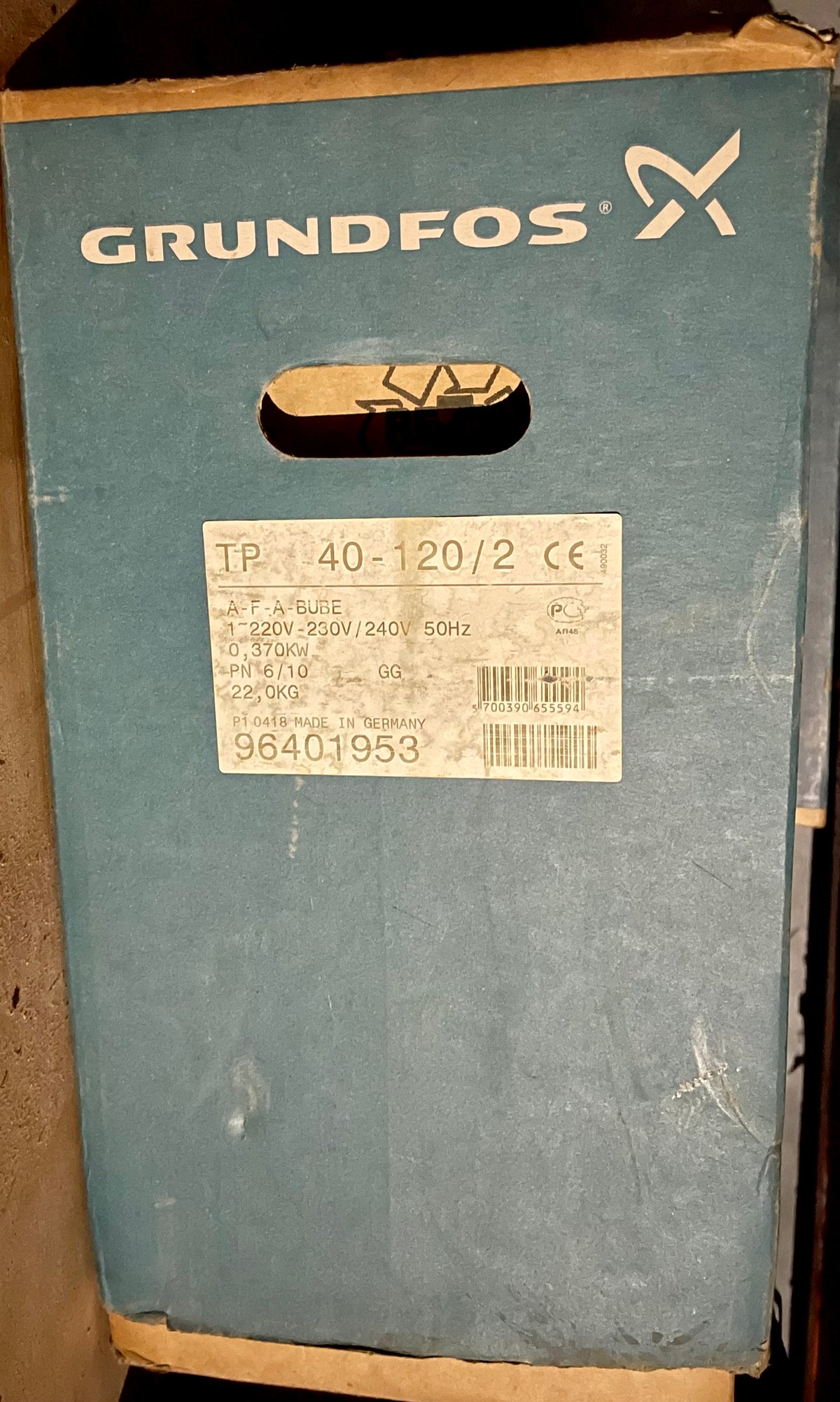 GRUNDFOS TP 40-120/2 A F A BUBE 0.37KW SINGLE STAGE IN LINE 240v 96401953 #3328