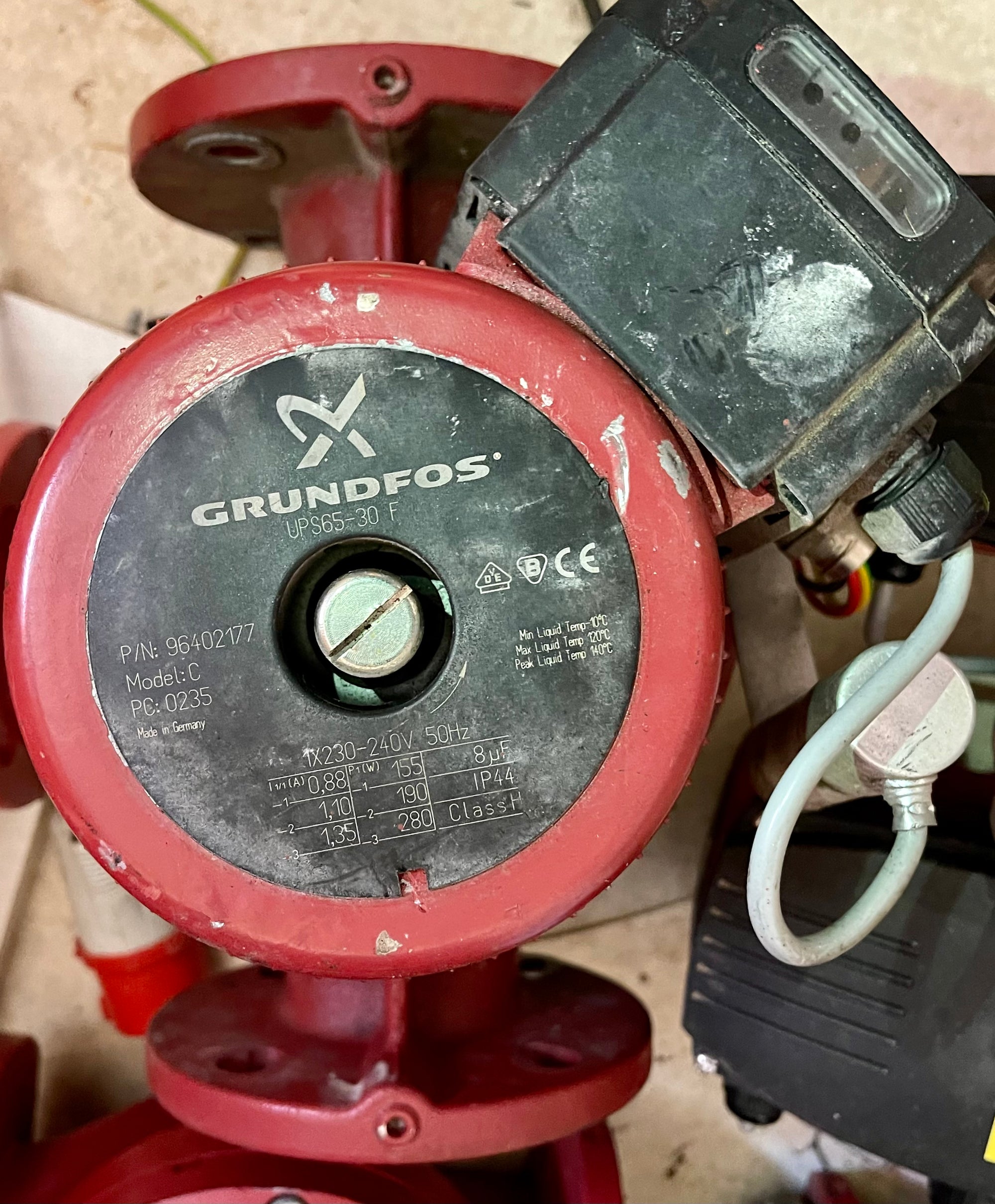 Grundfos UPS 65-30 F Flanged Pump Heating Circulator 240v 96402177 #2910 Used