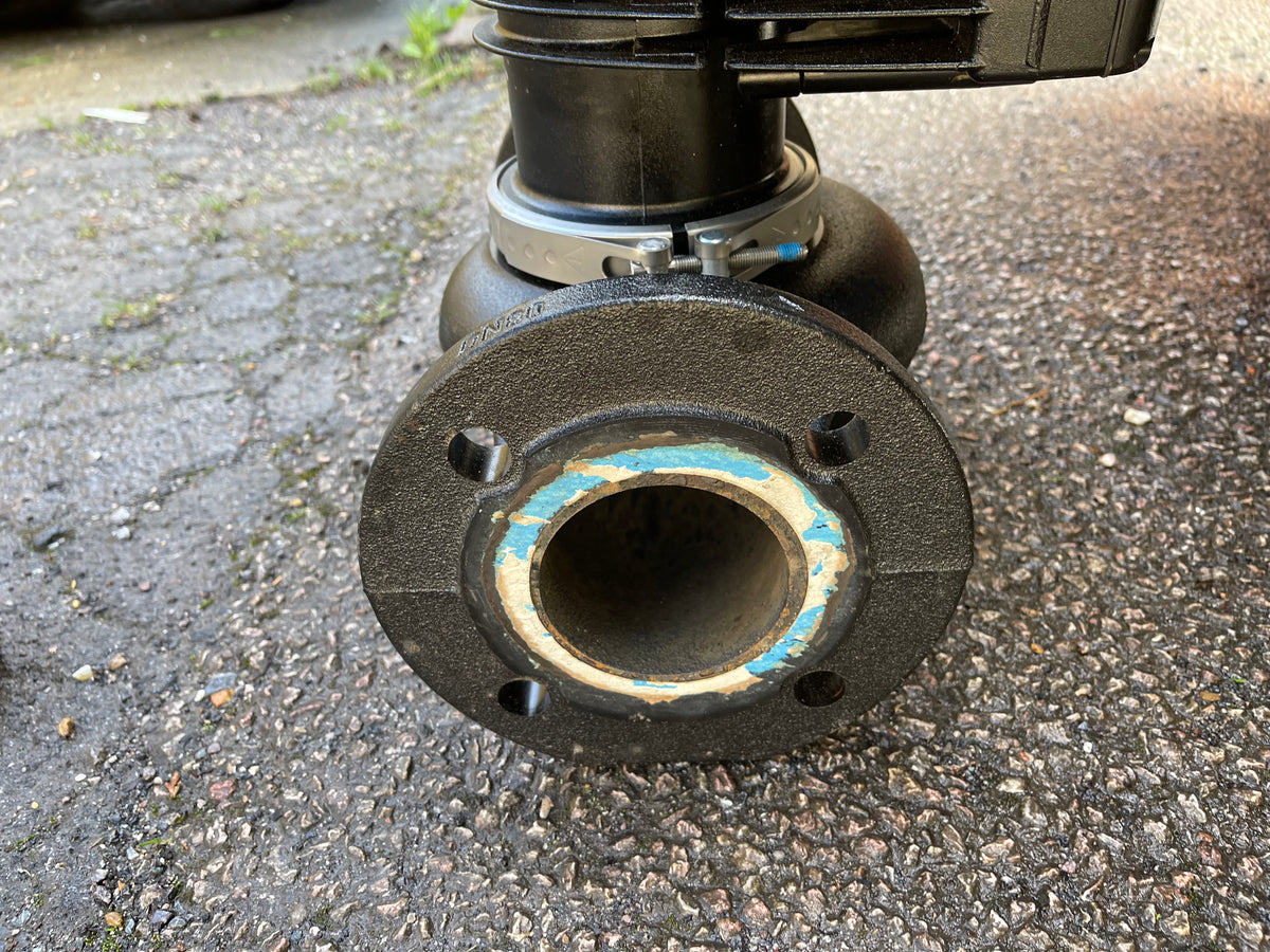 Grundfos Magna1 80-60 F 360 Pump Heating Circulator 240v 99221406 #2823 Used